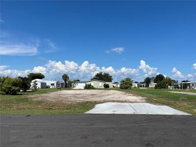 1429 BLUE HERON DRIVE