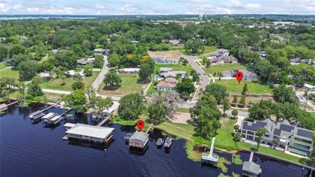 1825 MOORINGS COURT