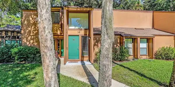 14 MID PINES CIRCLE