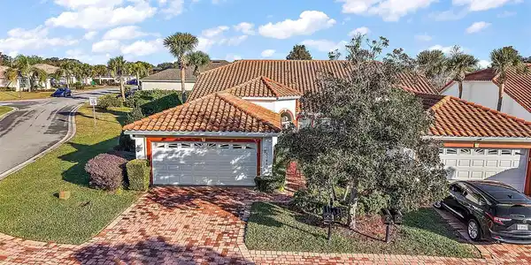 5046 HARBOUR DRIVE