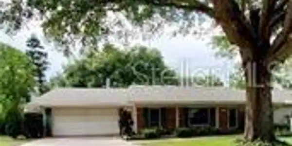 1530 SUZANNE WAY