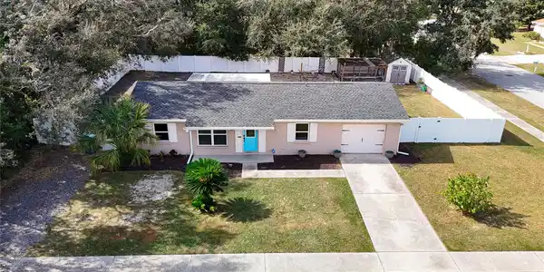9553 BAYSIDE COURT