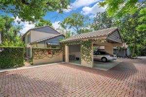 625 INTERLACHEN