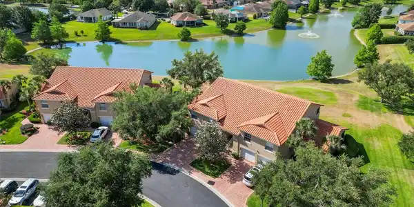 5492 COMPASS POINT