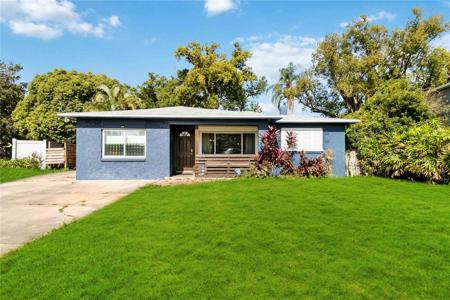 2341 DEVON COURT