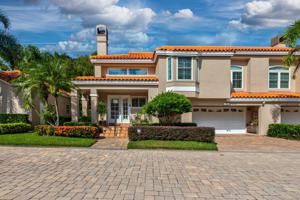 7458 SOMERSET SHORES