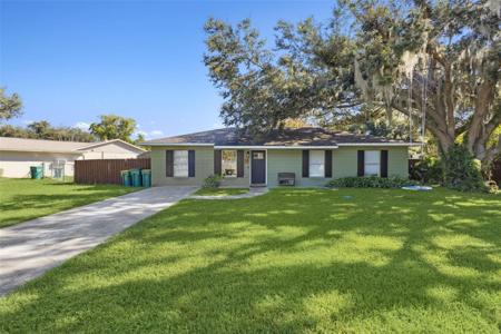 14 SUN COUNTRY COURT