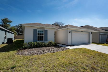 3473 YARIAN DRIVE