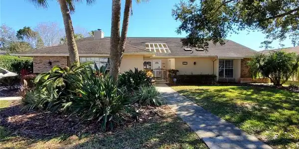831 RIVERBEND BOULEVARD
