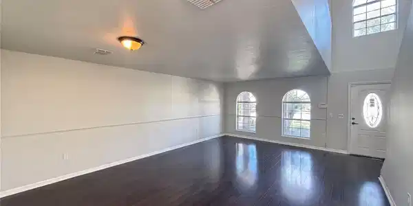 Image 4 Image 4