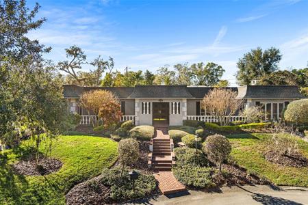 1249 LAKE POINT DRIVE