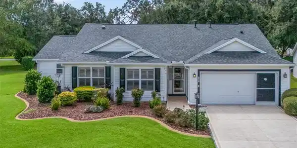 909 BARRYMOORE LOOP