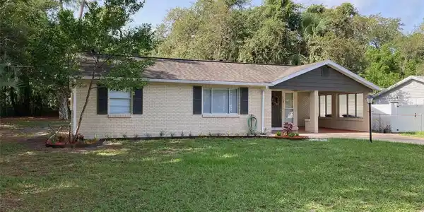 309 SUNNYSIDE LANE