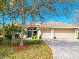 839 GOLDEN POND