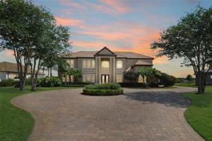 12137 CRESCENT COVE