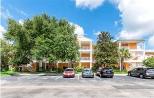 302 NEW PROVIDENCE PROMENADE 11302