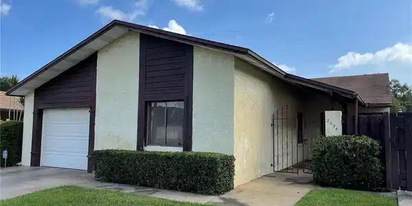 2034 KINGS SW