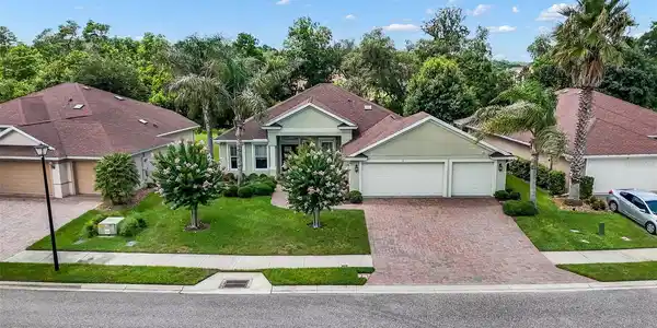 15 ARENA LAKE DRIVE