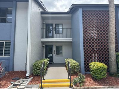14 ESCONDIDO COURT