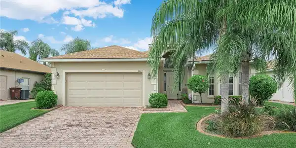 4220 DORNOCH DRIVE