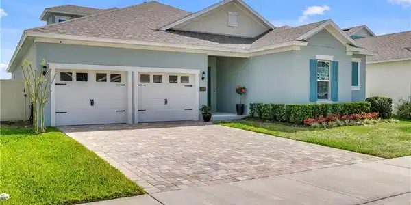 7609 TANGERINE KNOLL LOOP