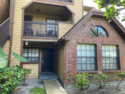 400 LAKE PLACID COURT