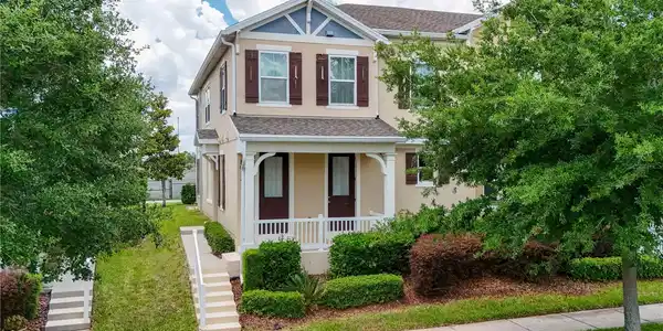 8012 BLUEJACK OAK DRIVE