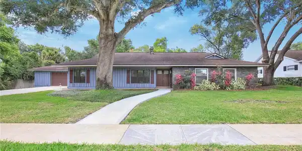 8937 EASTERLING DRIVE