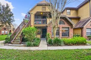 415 LAKEPOINTE