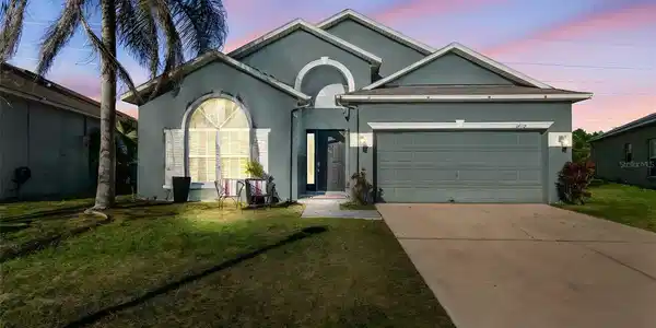 1739 CANOE CREEK FALLS DRIVE