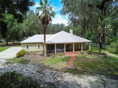 1043 SE COUNTY ROAD 21B