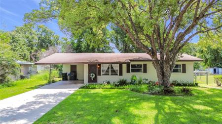 220 PINEHURST DR