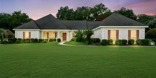 2512 TRYON PLACE