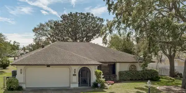 3182 MAXWELL