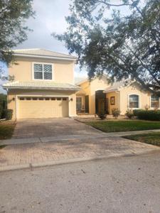 4032 BOUGAINVILLEA PLACE