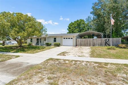 9473 BAYSIDE COURT