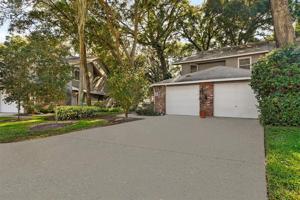 628 LAUREL OAK