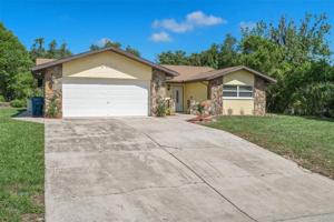 6532 PINEHURST
