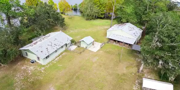 1210 GEM LANE