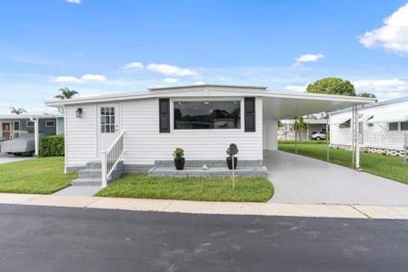 10512 PALM DRIVE