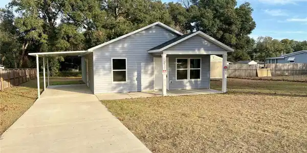 5739 SE 163RD COURT