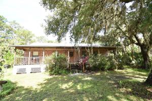 980 LAKE HARNEY WOODS