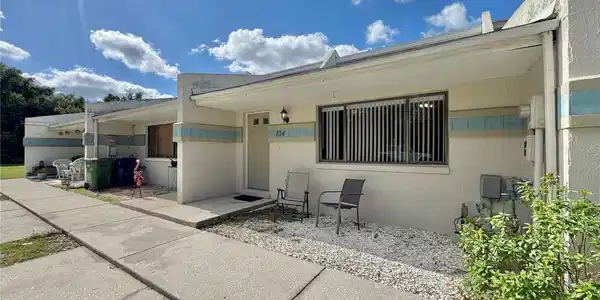 104 MAYFAIR PLACE SW