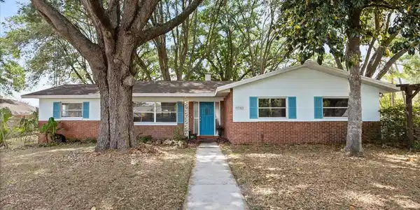 9752 COUNTY ROAD 121