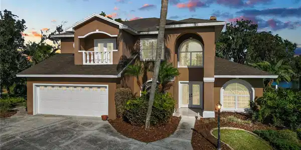 502 LAKE HARRIS DRIVE