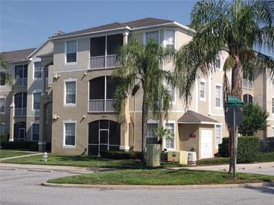 8101 COCONUT PALM WAY