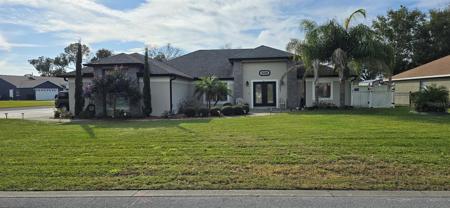 336 LAKECREST DRIVE