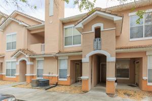 18019 VILLA CREEK