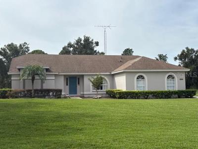 9560 PINETREE DRIVE