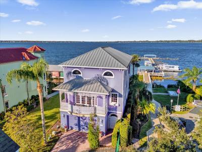 305 SHADOW HARBOUR LN